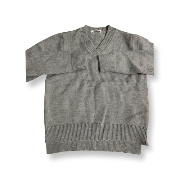 Solocote Pullover Sweater V-Neck Acrylic Blend Knit Fabric Long Sleeves Gray S - Picture 2 of 7